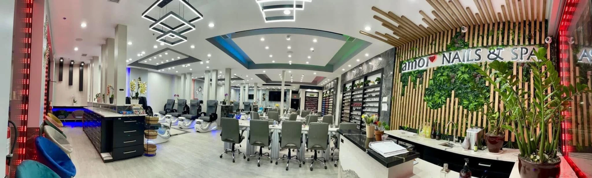 Interior of M&K Nail Spa in Decatur, IL